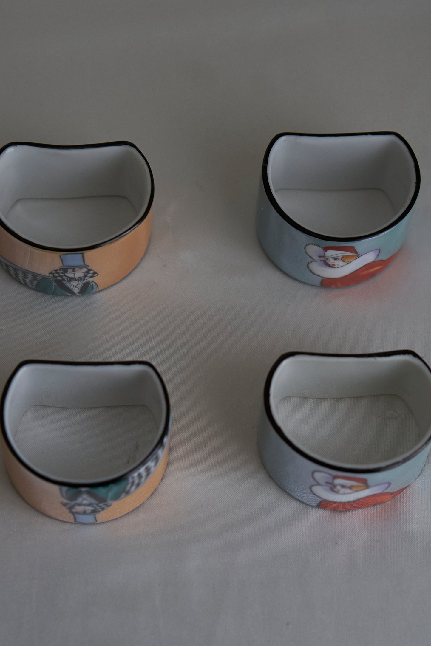 Noritake vintage porcelain hand painted art deco napkin rings, made in Japan (price for 4)