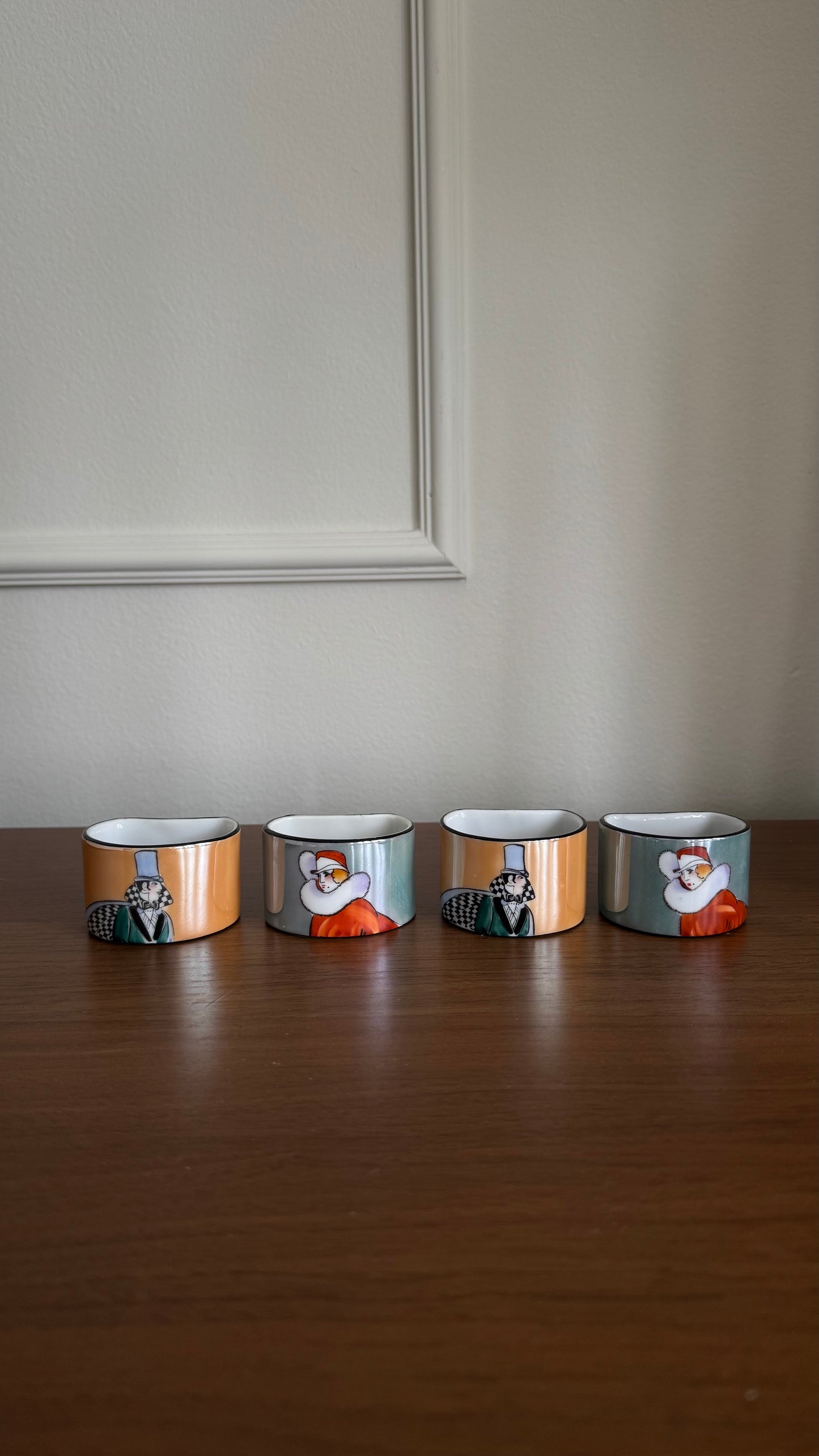 Noritake vintage porcelain hand painted art deco napkin rings, made in Japan (price for 4)