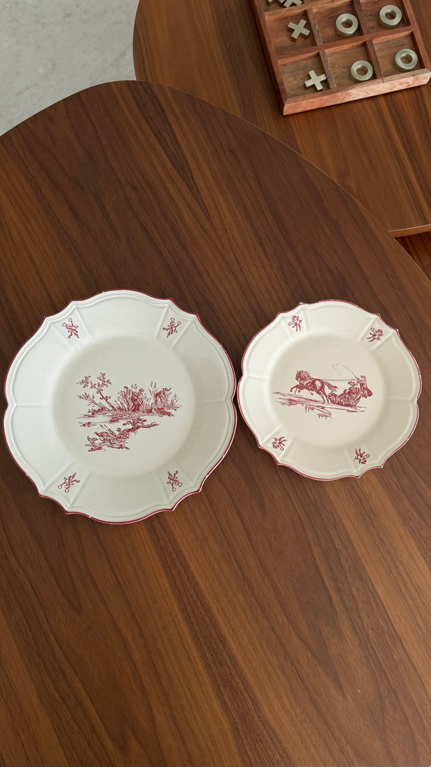 RARE Vintage Niderviller Delices des Quatre Saisons, dining red plates