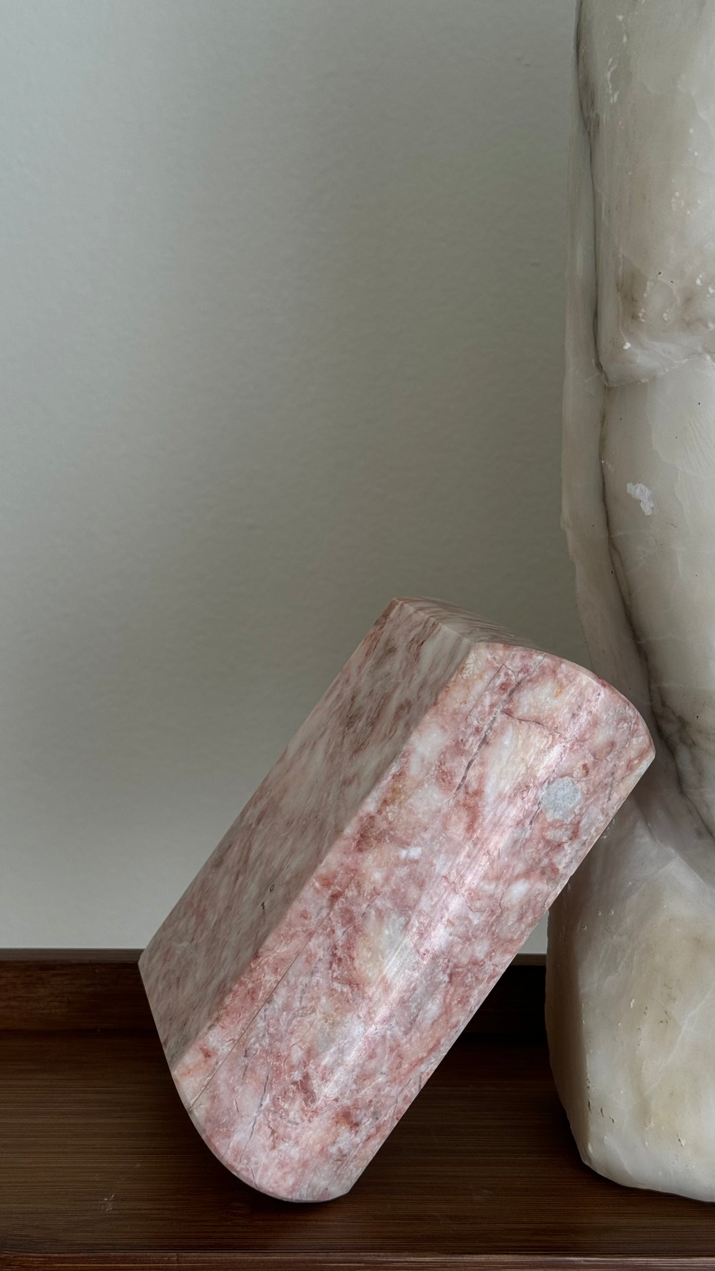 Rose marble box