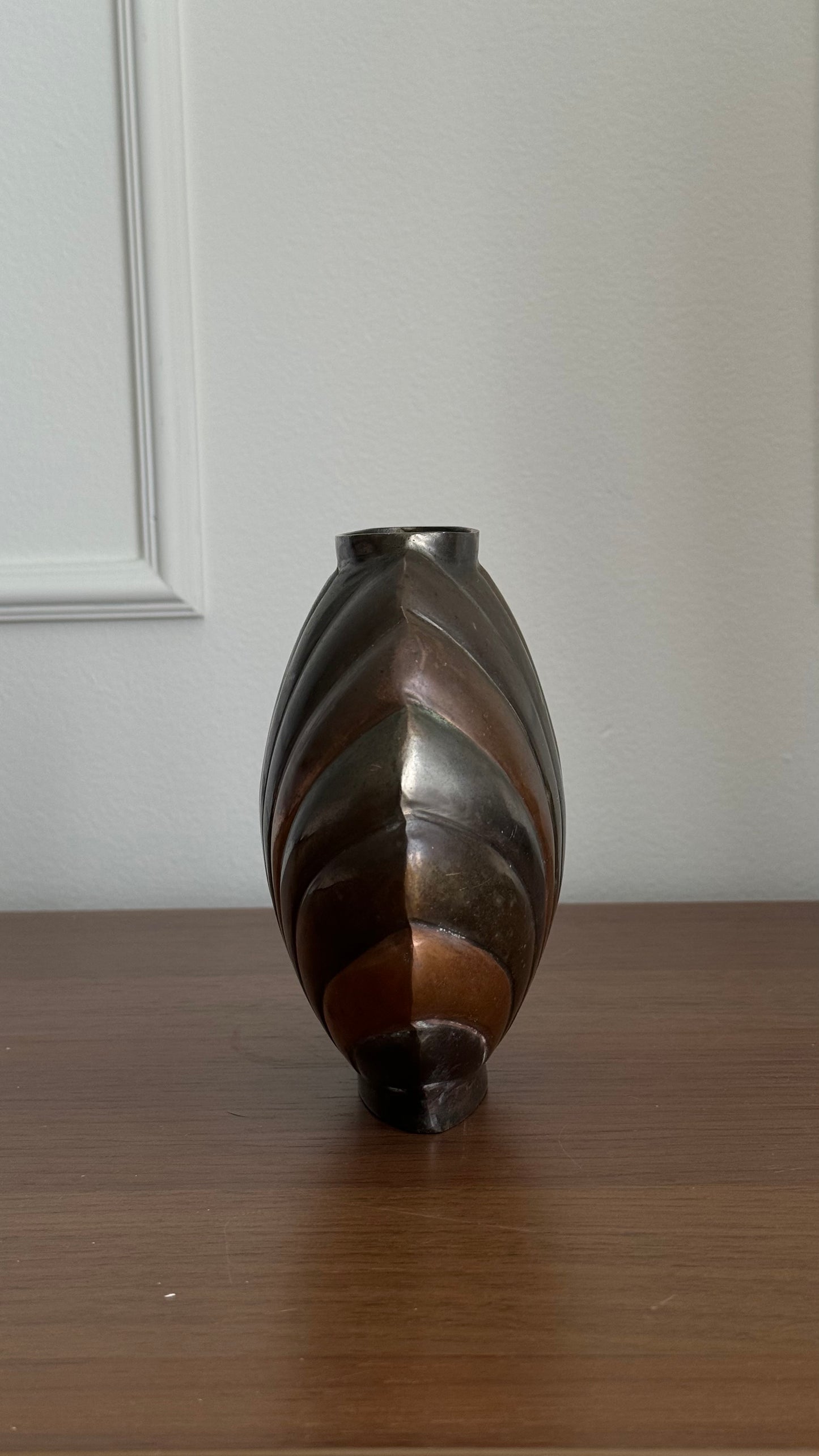 Vintage brass art deco shell vase