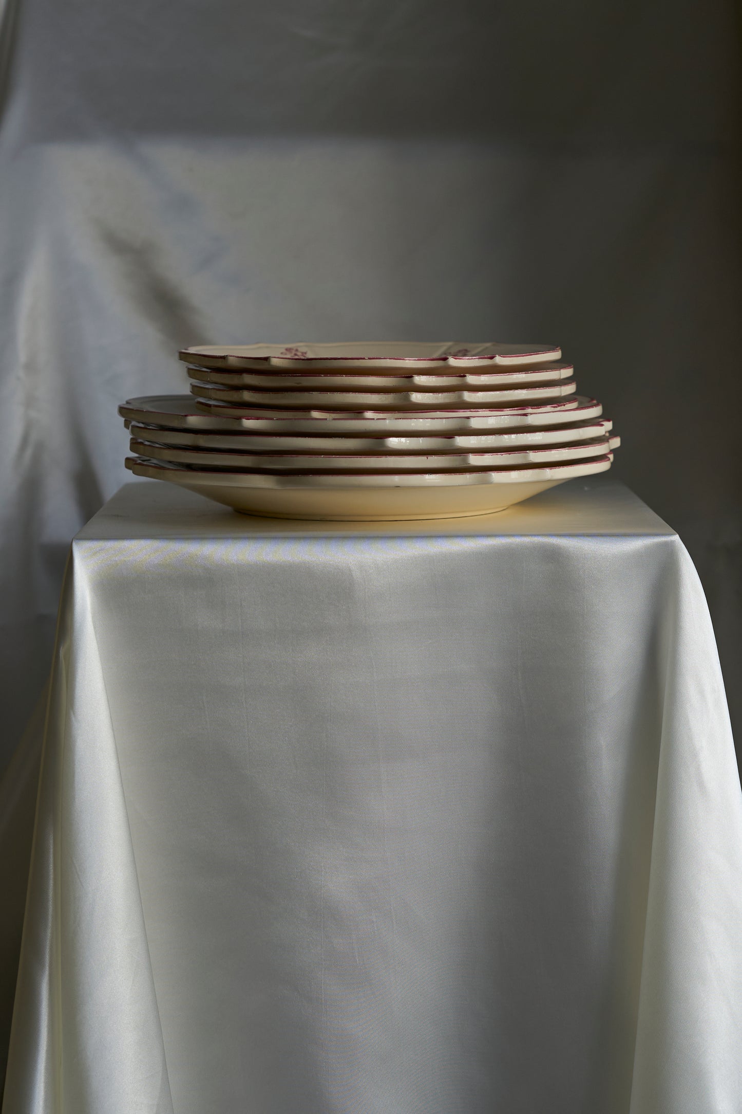 RARE Vintage Niderviller Delices des Quatre Saisons, dining red plates