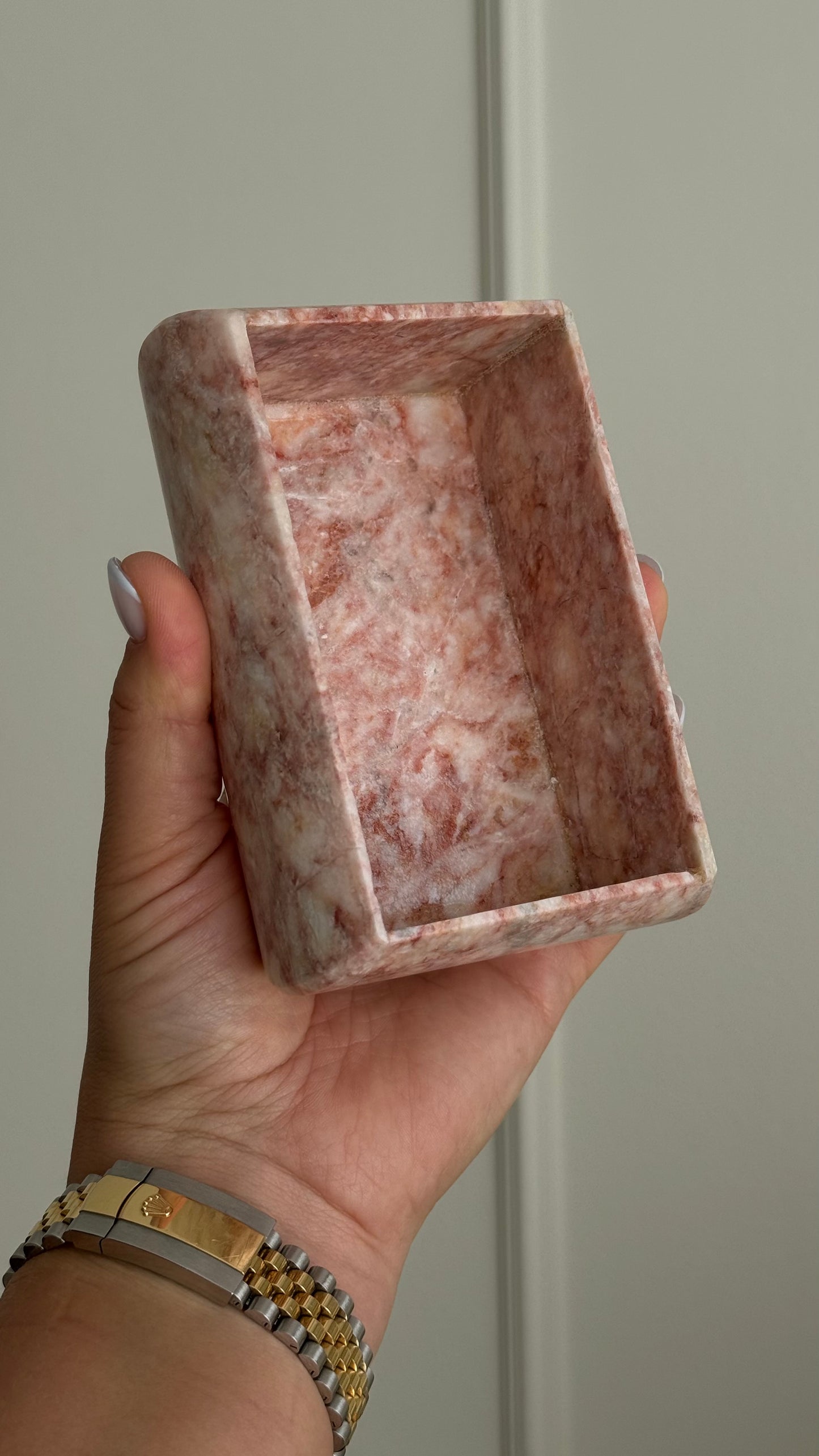 Rose marble box